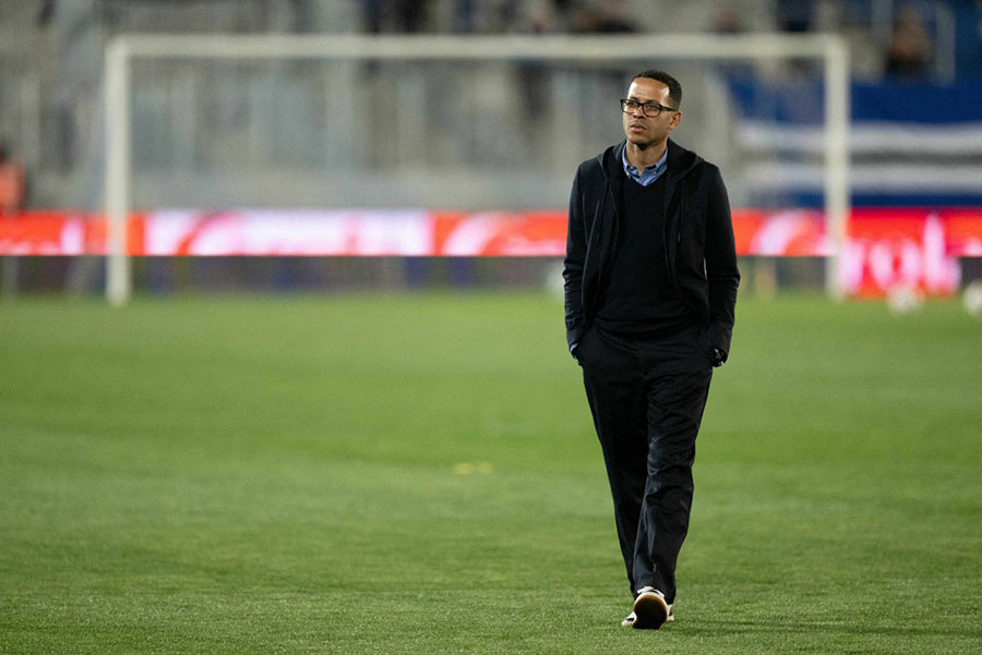 Chelsea turn to inexperienced Rosenior as Maresca successor